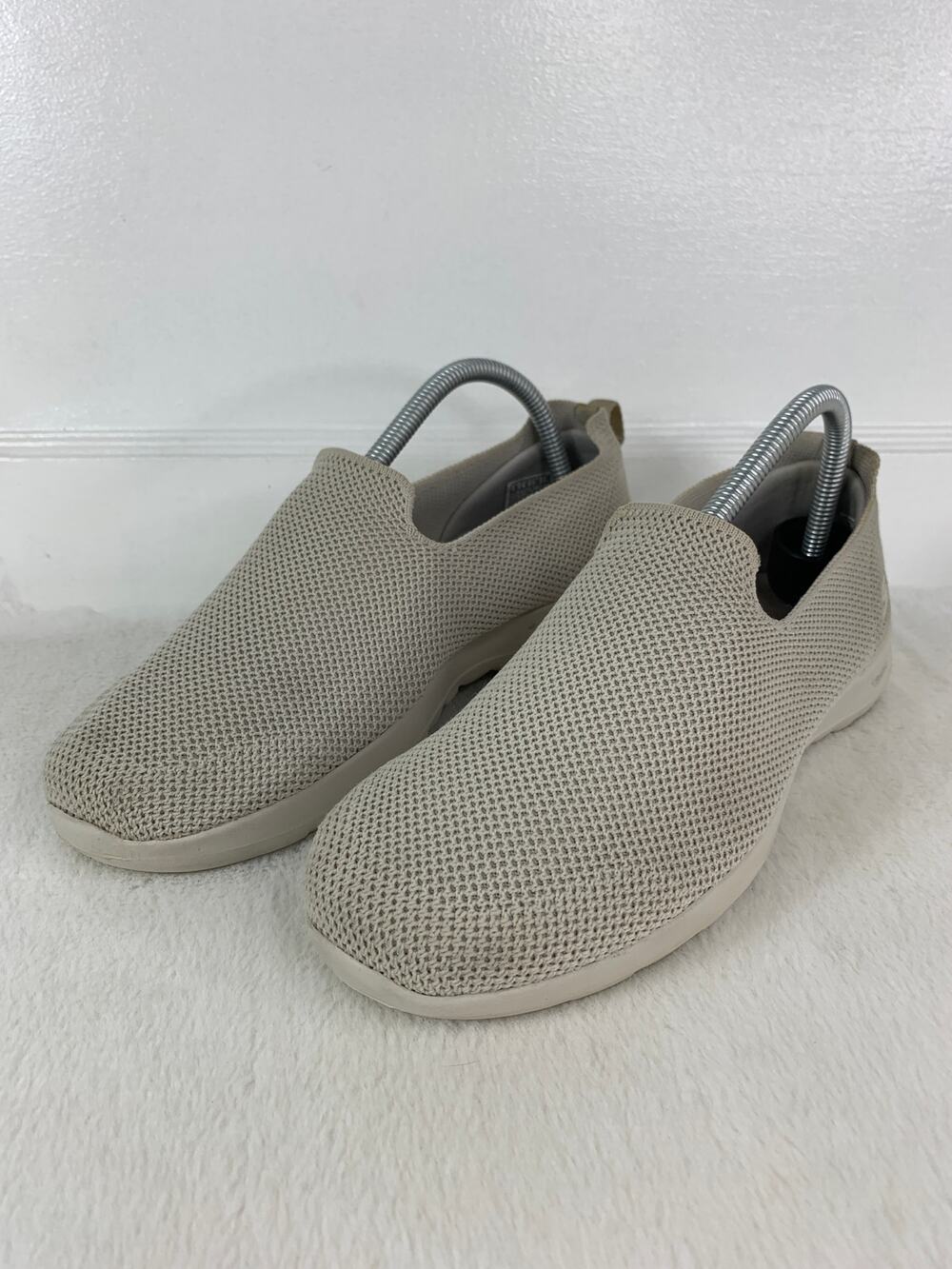 Skechers GOwalk Joy Sensational Day 124187W Women's Size 9 Taupe Slip On Shoes